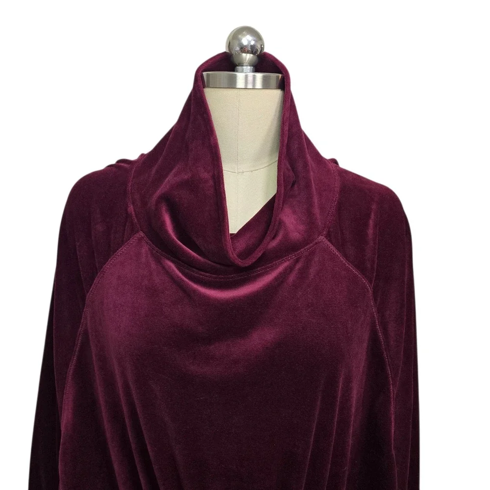 Daily Practice Anthropologie Burgundy‎ Velvet Cowl Neck Sweatshirt Womens Medium
